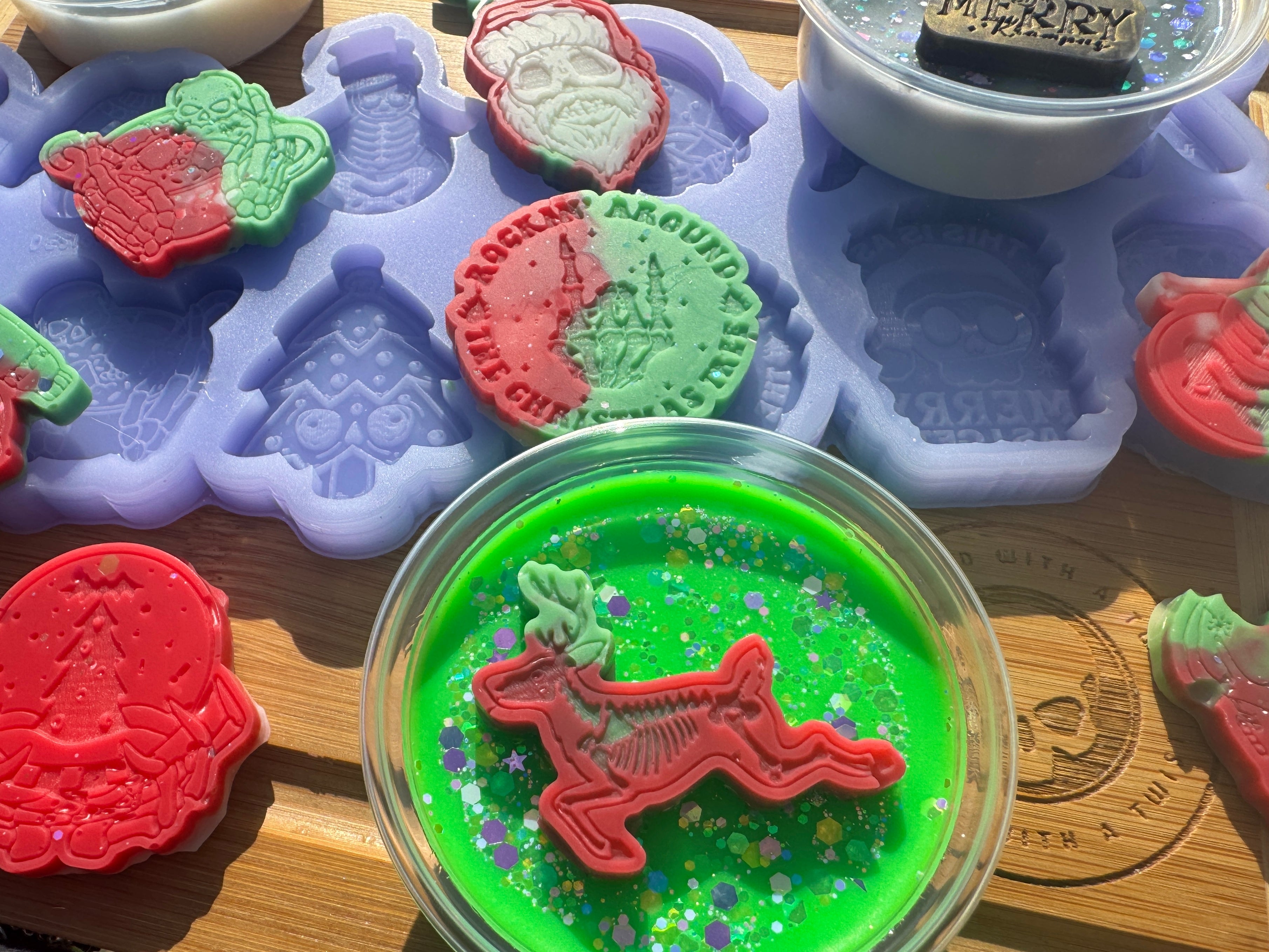 Merry Creepmas Topper Palette Silicone Mold