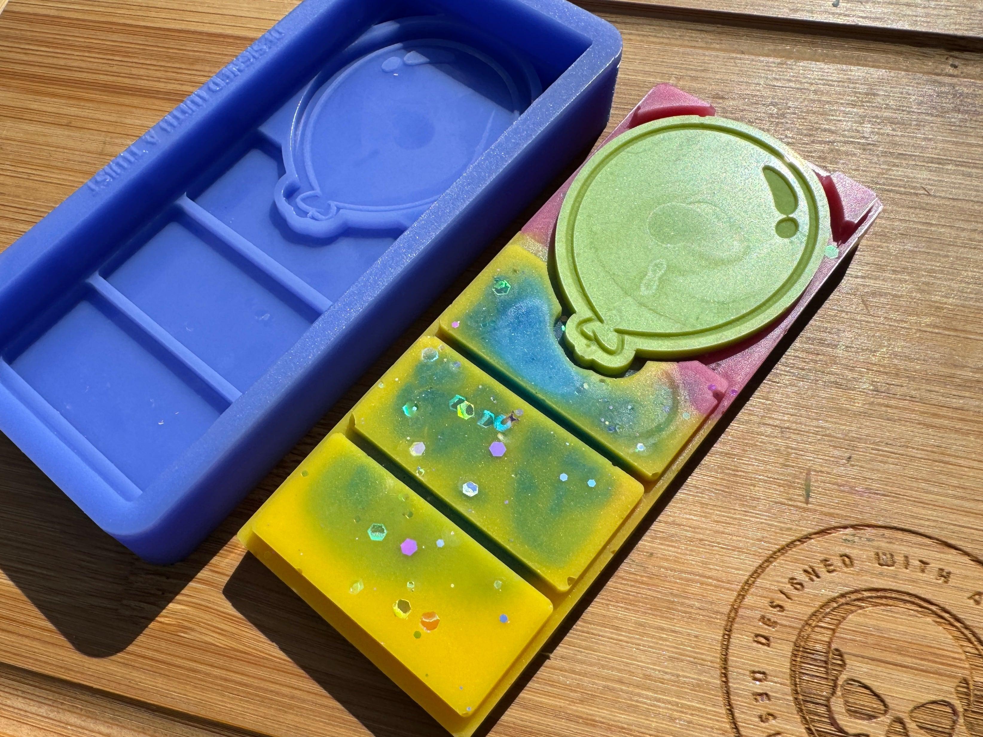 Balloon Snapbar Silicone Mold - Designed with a Twist - Top quality silicone molds made in the UK.