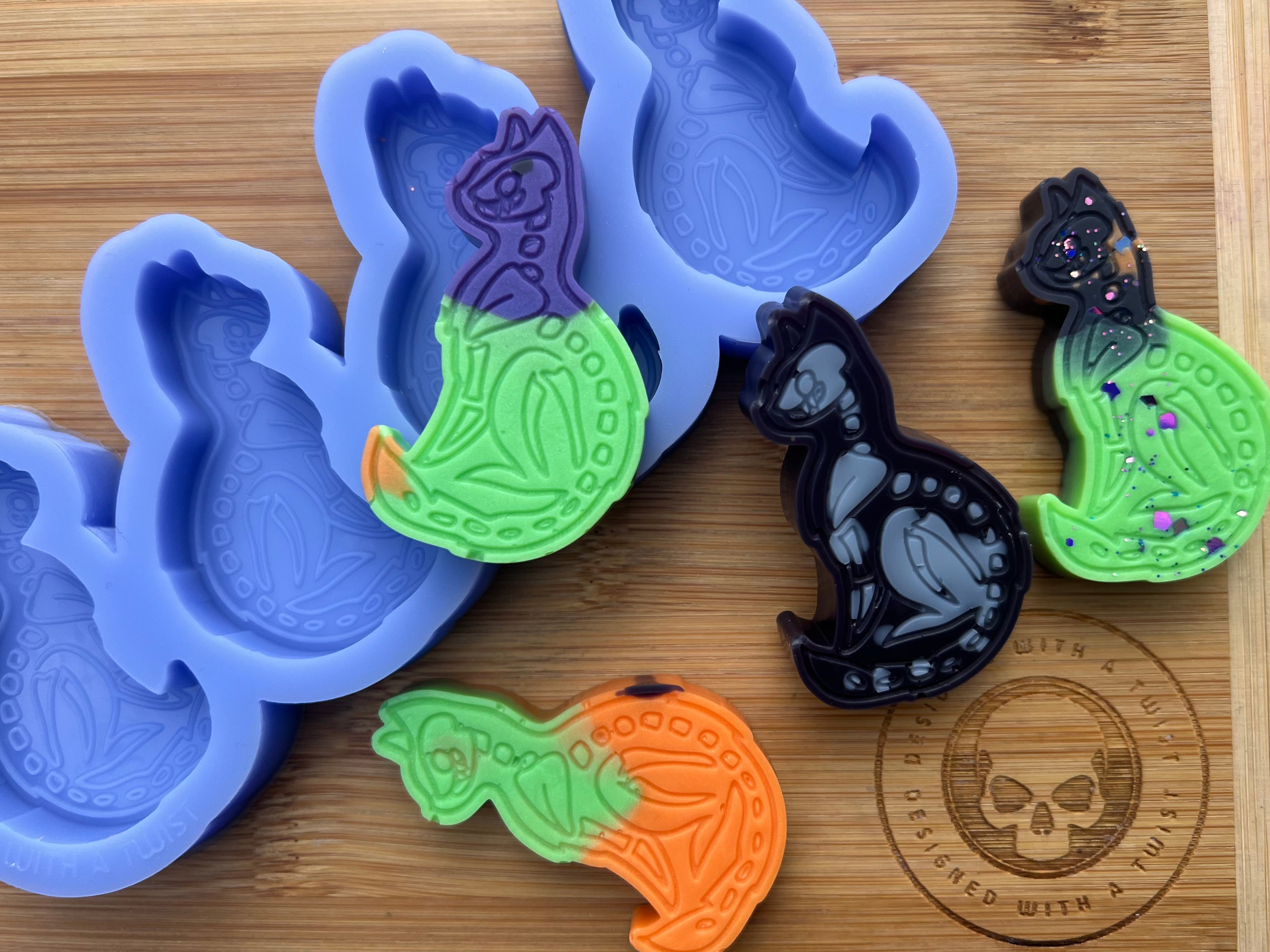 Skeleton Cat Wax Melt Silicone Mold - Designed with a Twist - Top quality silicone molds made in the UK.