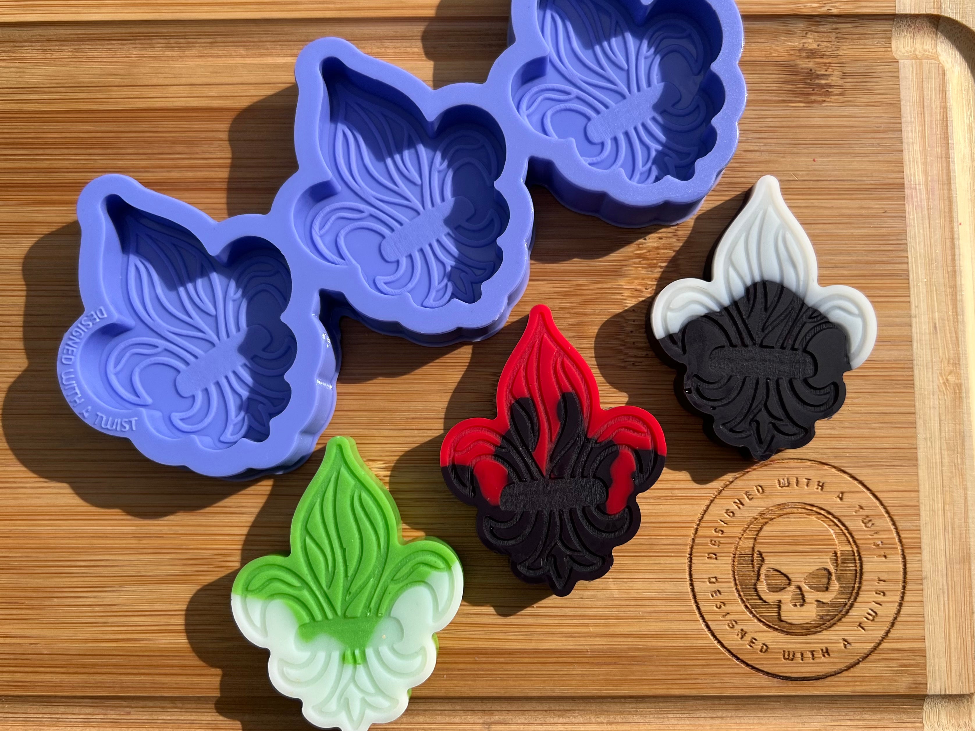 Fleur-De-Lis Wax Melt Silicone Mold - Designed with a Twist - Top quality silicone molds made in the UK.