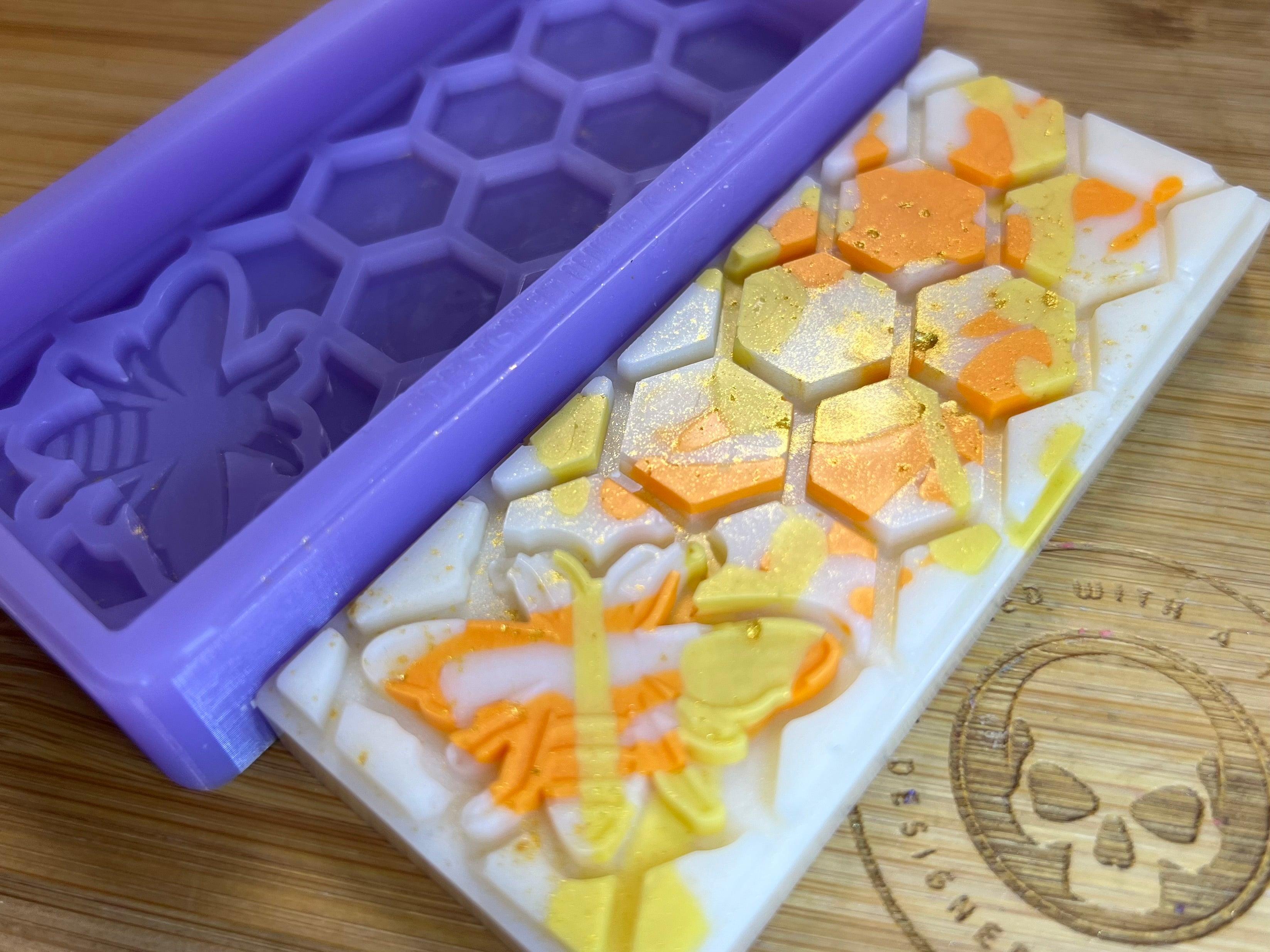 Honeycomb Bee Snapbar Silicone Mold - Designed with a Twist  - Top quality silicone molds made in the UK.