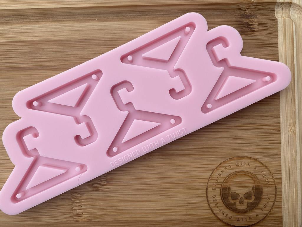 Earring and Jewellery Hanger Silicone Mold. Modular Mold - Designed with a Twist  - Top quality silicone molds made in the UK.