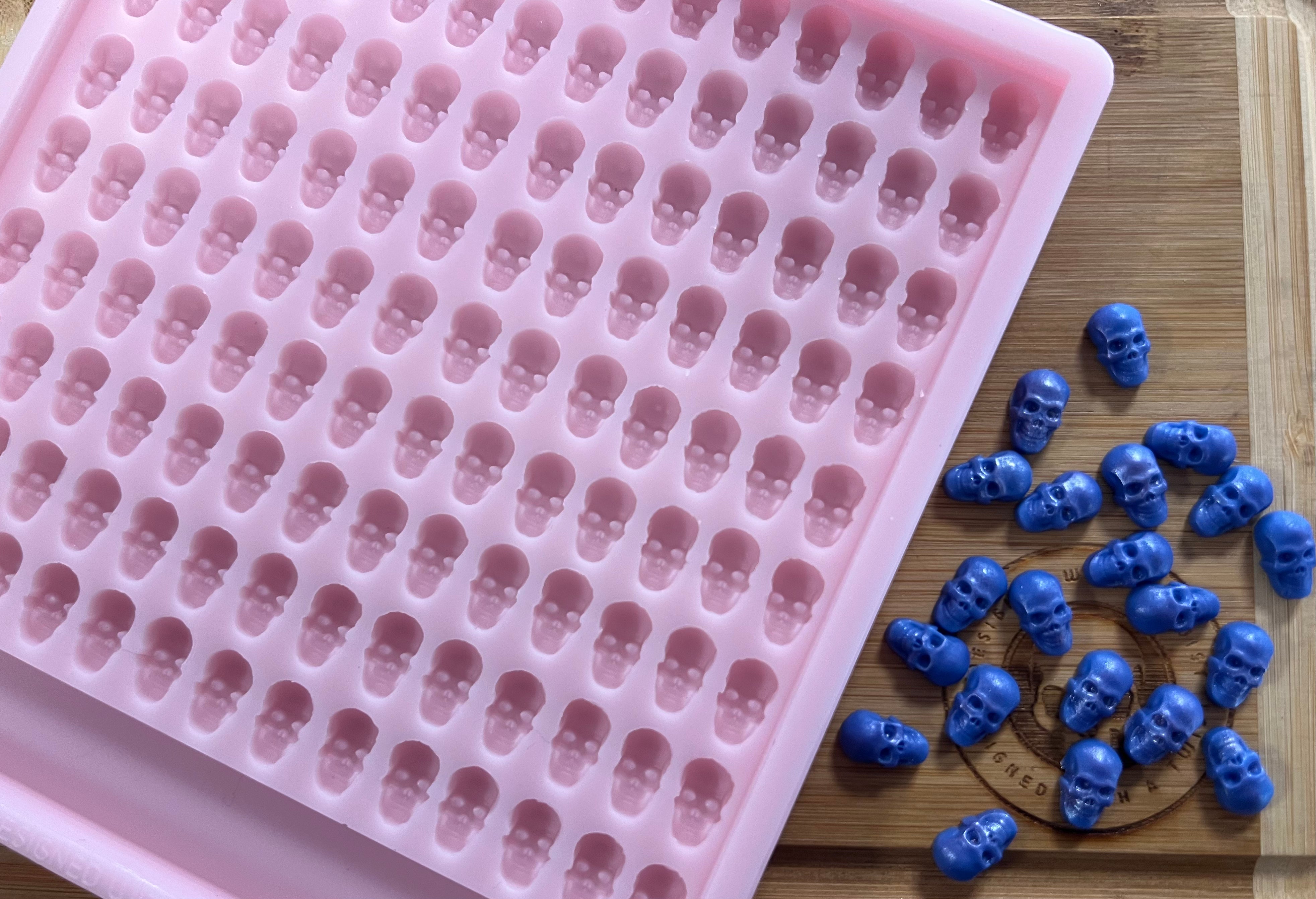 3d Skull Scrape n Scoop Wax Silicone Mold - Designed with a Twist  - Top quality silicone molds made in the UK.