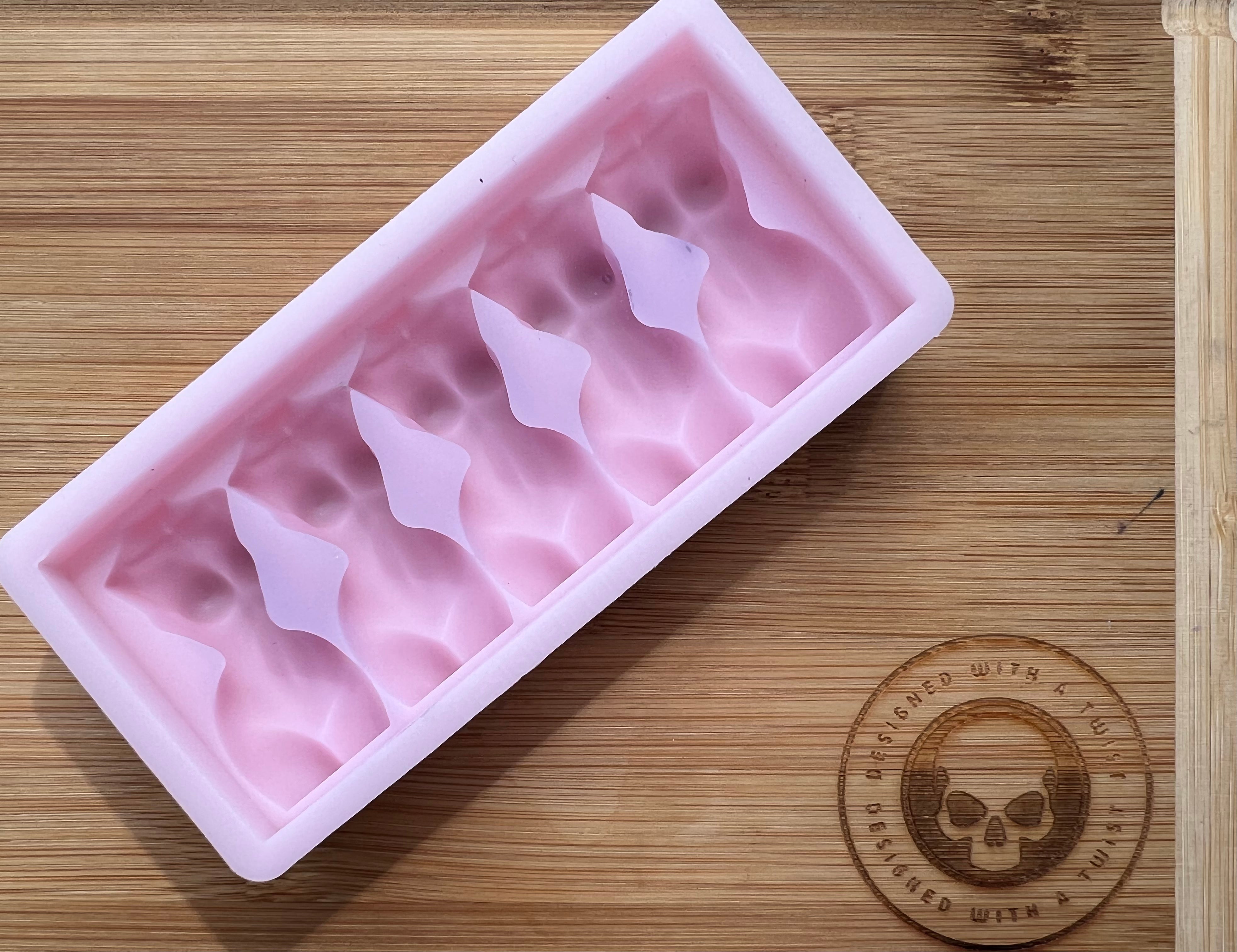 Front Facing Goddess Torso Snapbar Silicone Mold - Designed with a Twist  - Top quality silicone molds made in the UK.