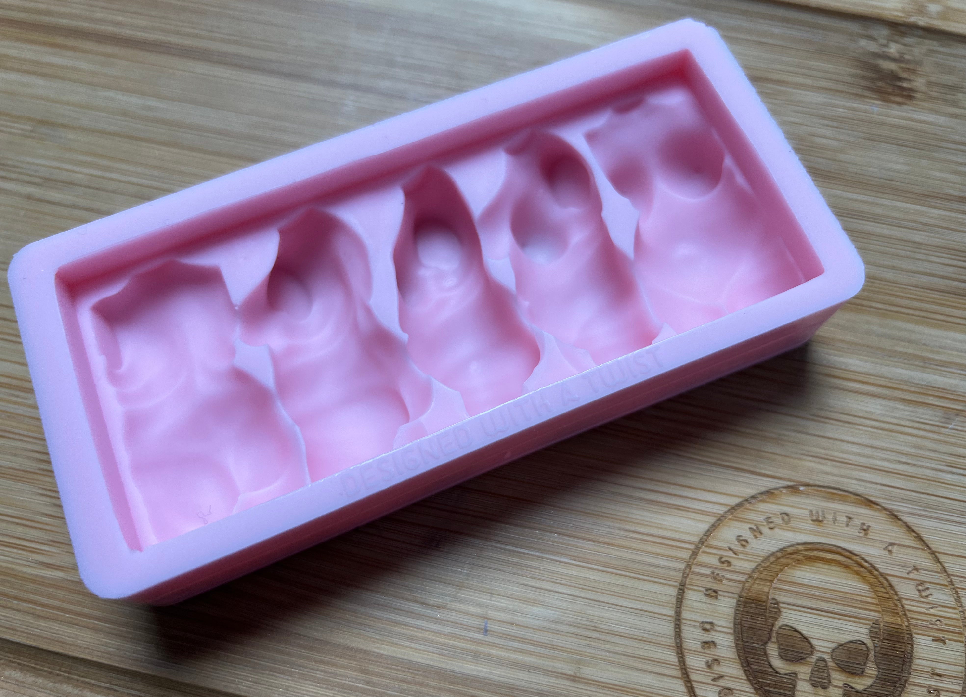 Plus Size Turning Goddess Torso Snapbar Silicone Mold - Designed with a Twist  - Top quality silicone molds made in the UK.